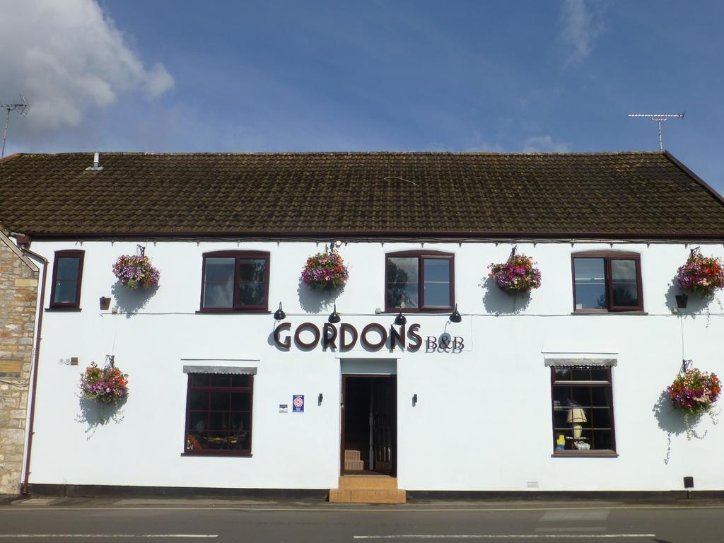 Gordons Bed & Breakfast Cheddar Exterior photo